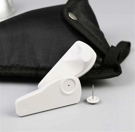 eas hard UHF rfid security tag clothes 